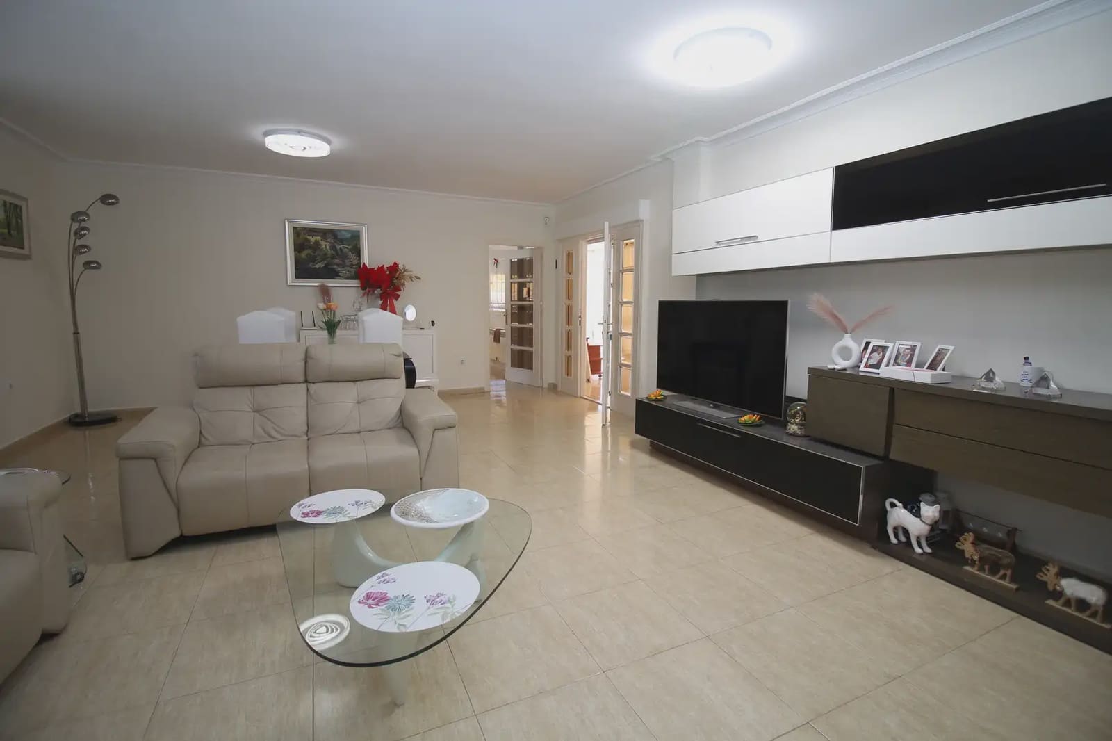 6 bedroom Villa for sale in La Manga del Mar Menor with pool garage - € 599,000 (Ref: 10009424)