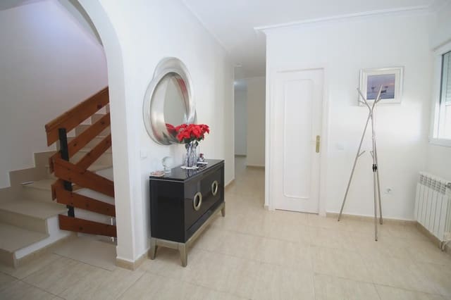 6 soveværelse Villa til salg i La Manga del Mar Menor med swimmingpool garage - € 599.000 (Ref: 10009424)