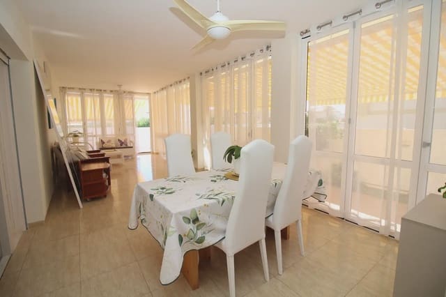 6 soveværelse Villa til salg i La Manga del Mar Menor med swimmingpool garage - € 599.000 (Ref: 10009424)