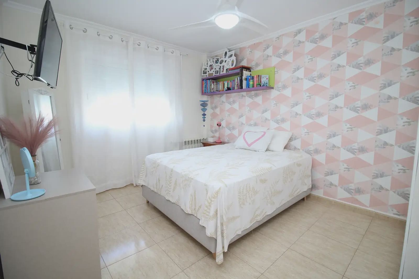 6 bedroom Villa for sale in La Manga del Mar Menor with pool garage - € 599,000 (Ref: 10009424)