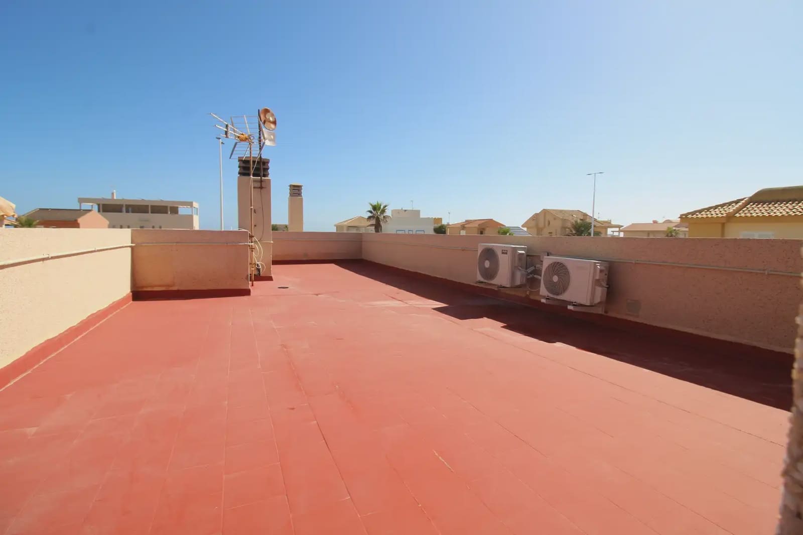 6 bedroom Villa for sale in La Manga del Mar Menor with pool garage - € 599,000 (Ref: 10009424)