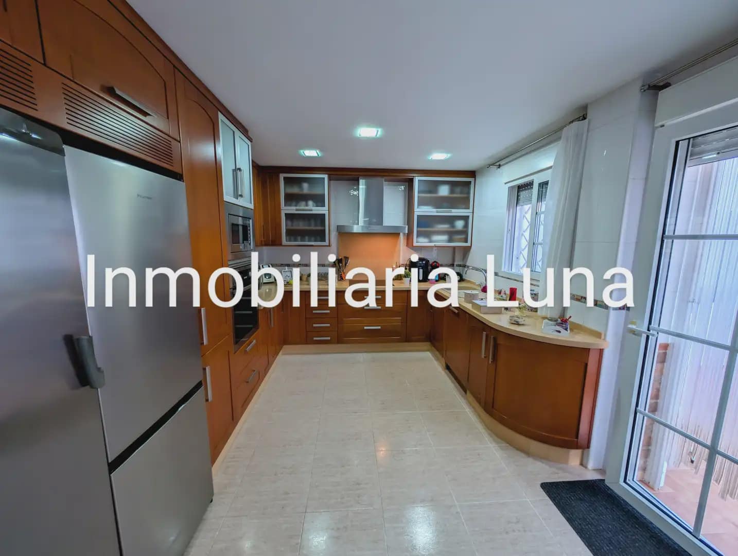 4 slaapkamer Halfvrijstaande villa te koop in Cartagena met garage - € 310.000 (Ref: 10009428)