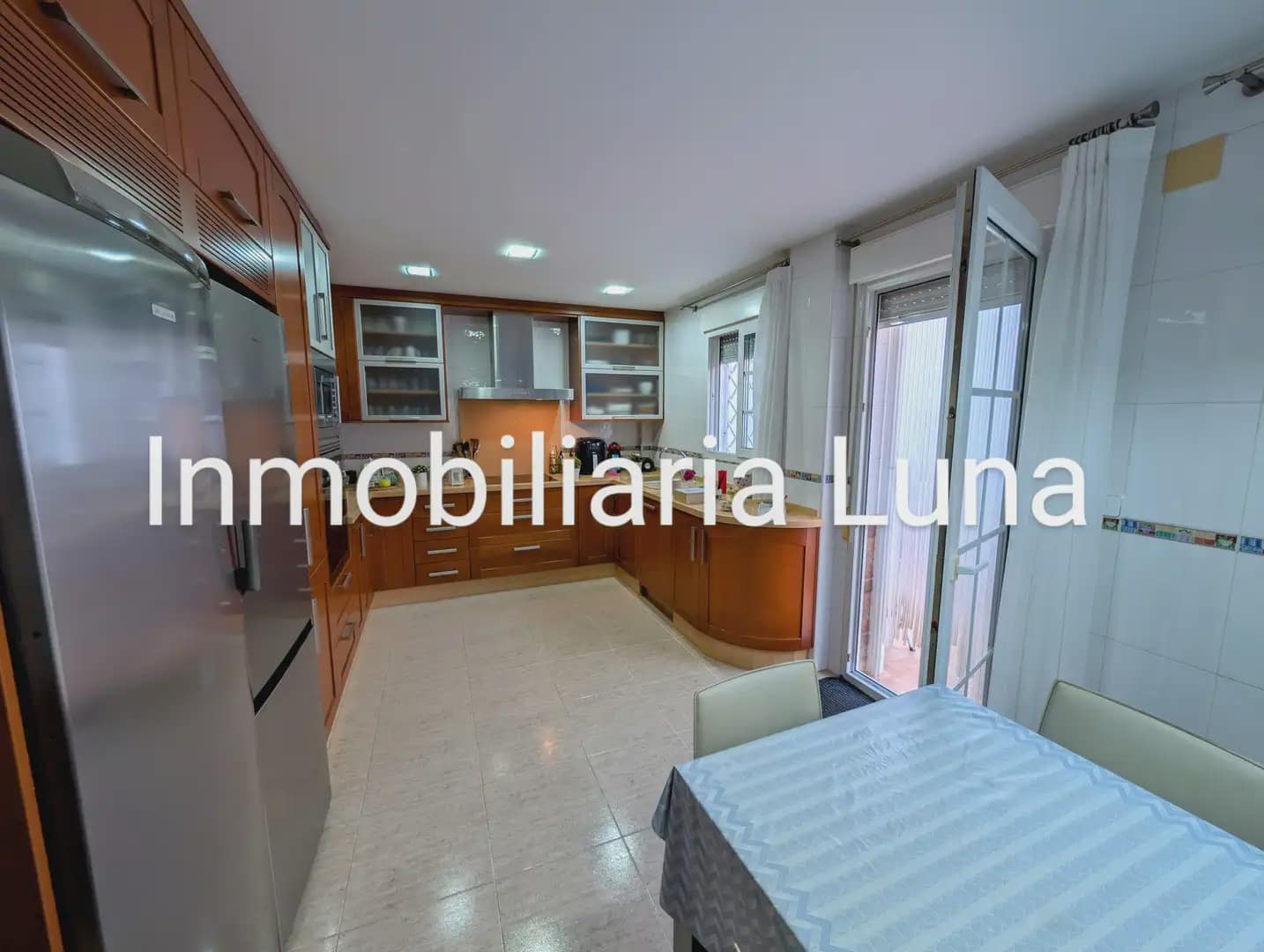 4 slaapkamer Halfvrijstaande villa te koop in Cartagena met garage - € 310.000 (Ref: 10009428)