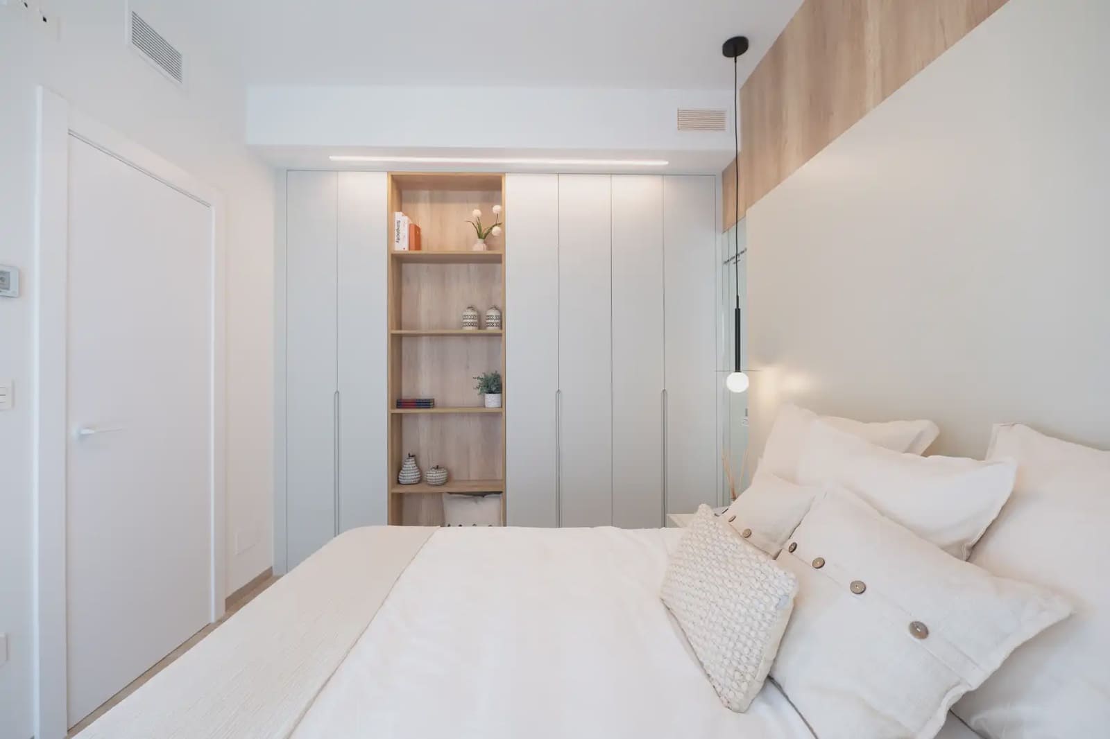 3 slaapkamer Halfvrijstaande villa te koop in Los Alcazares met zwembad garage - € 439.000 (Ref: 10009430)