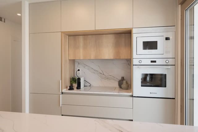3 chambre Villa/Maison Semi-Mitoyenne à vendre à Las Lomas de Rame - Bahía Bella, Los Alcázares avec piscine garage - 439 000 € (Ref: 10009430)