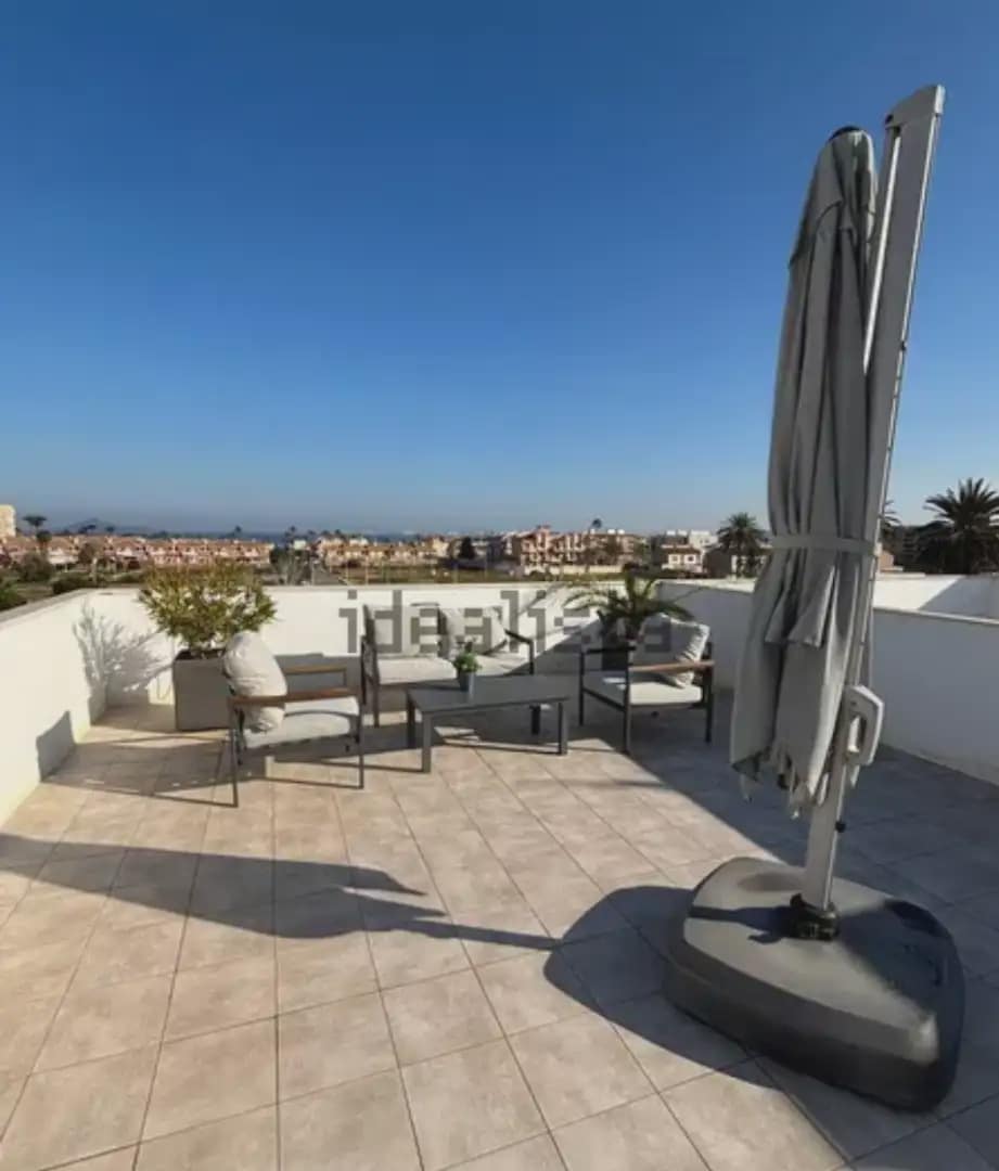 2 slaapkamer Penthouse te koop in Mar de Cristal met zwembad garage - € 315.000 (Ref: 10009435)