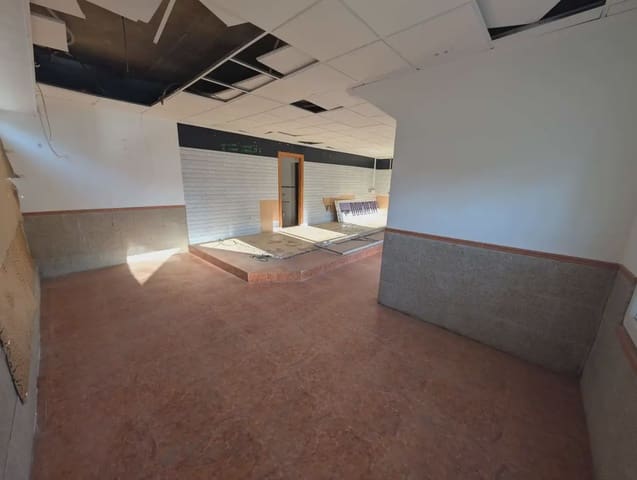 Commercial for rent in San Antón, Cartagena - € 450 (Ref: 10009436)