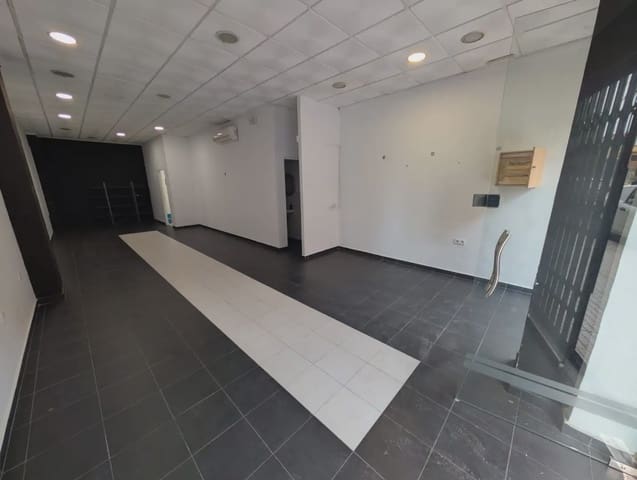 Comercial para arrendar em El Plan, Cartagena - 600 € (Ref: 10009442)