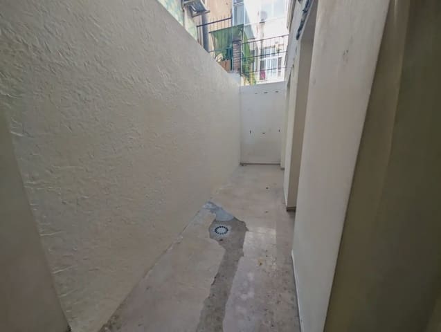 Asunto myytävänä paikassa San Antón, Cartagena - 70 000 € (Ref: 10009443)