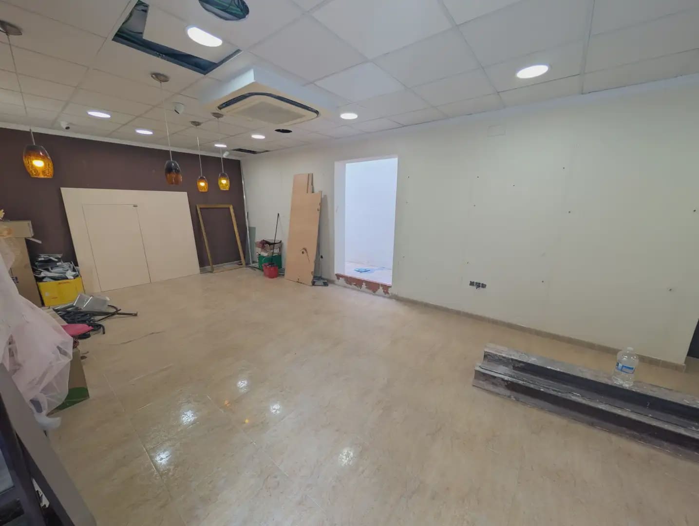 Kommersiell till salu i Cartagena - 70 000 € (Ref: 10009445)