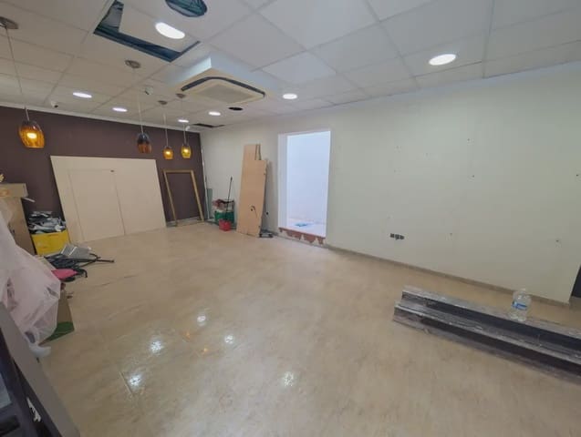 Kommersiell till salu i San Antón, Cartagena - 70 000 € (Ref: 10009445)