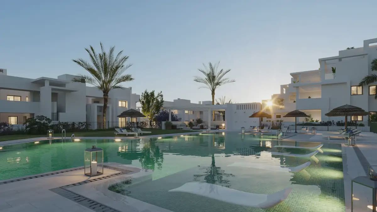3 bedroom Penthouse for sale in Estepona with pool - € 725,000 (Ref: 10009451)