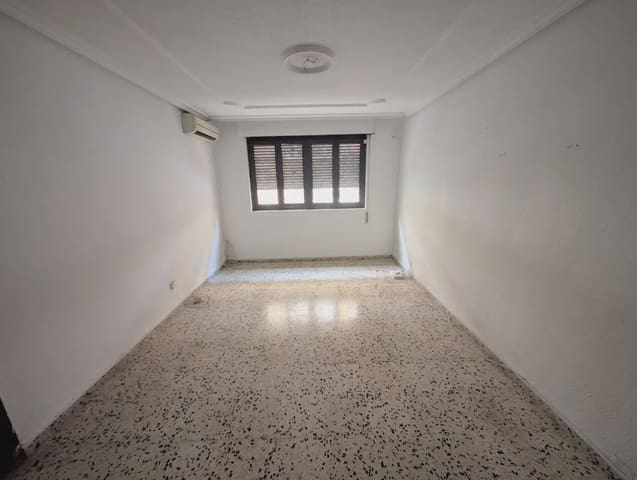 4 sovrum Lägenhet till salu i San Antón, Cartagena - 119 000 € (Ref: 10009458)