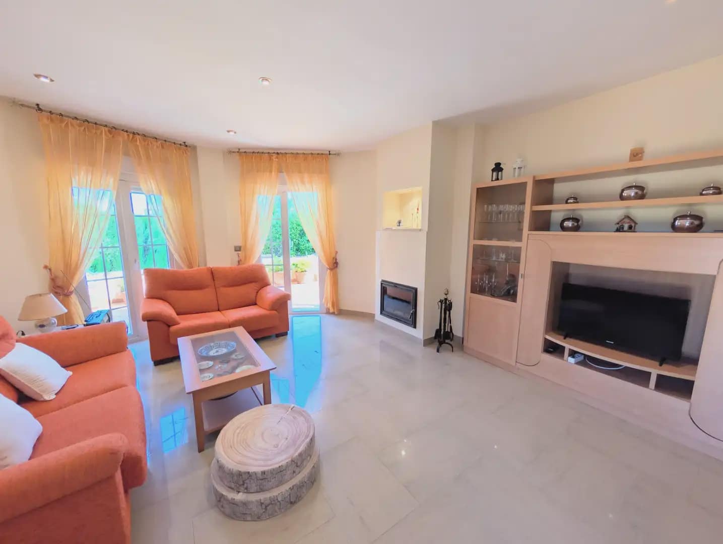 3 soveværelse Villa til salg i Playa Honda med swimmingpool - € 490.000 (Ref: 10009465)