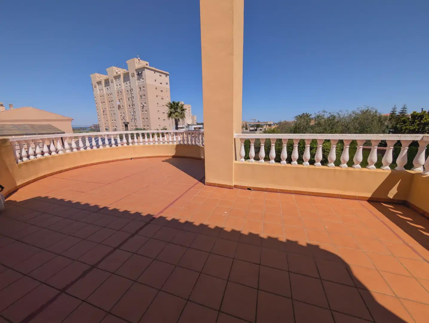 3 soveværelse Villa til salg i Playa Honda med swimmingpool - € 490.000 (Ref: 10009465)