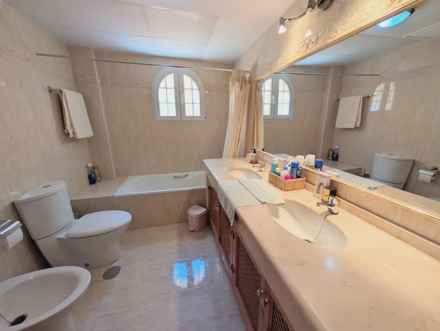 3 soveværelse Villa til salg i Playa Honda med swimmingpool - € 490.000 (Ref: 10009465)
