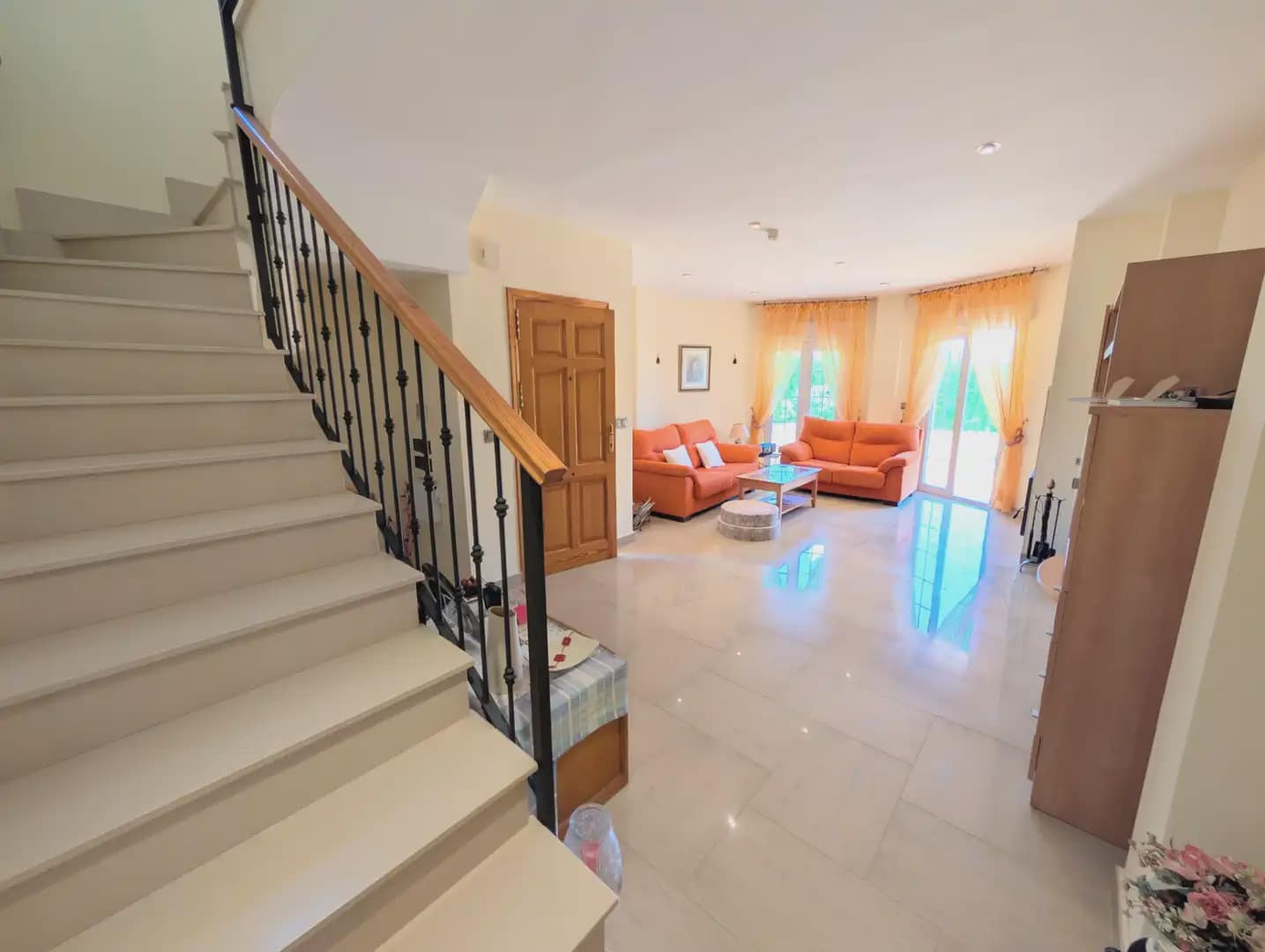 3 soveværelse Villa til salg i Playa Honda med swimmingpool - € 490.000 (Ref: 10009465)