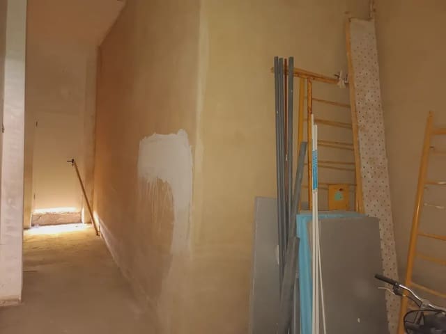 Comercial para venda em San Antón, Cartagena - 42 000 € (Ref: 10009469)