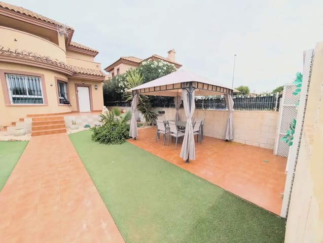 3 slaapkamer Villa te koop in Los Urrutias, Cartagena - € 230.000 (Ref: 10045607)