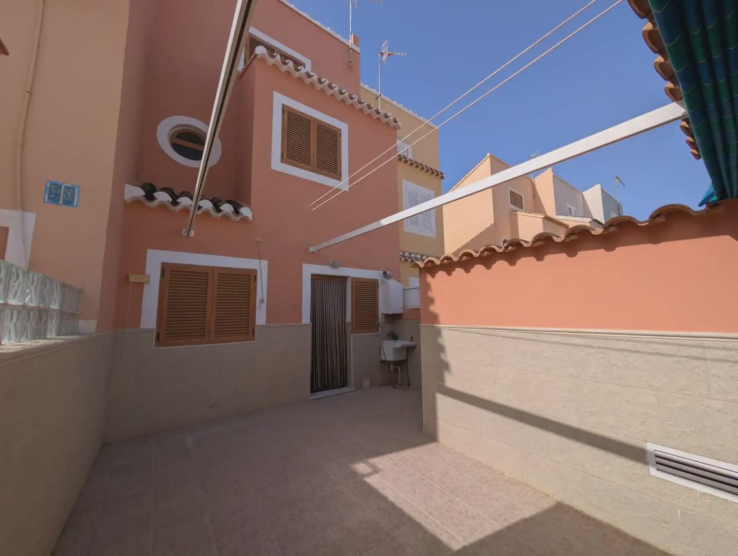 3 slaapkamer Rijtjeshuis te koop in Puerto de Mazarron met garage - € 264.900 (Ref: 10045608)