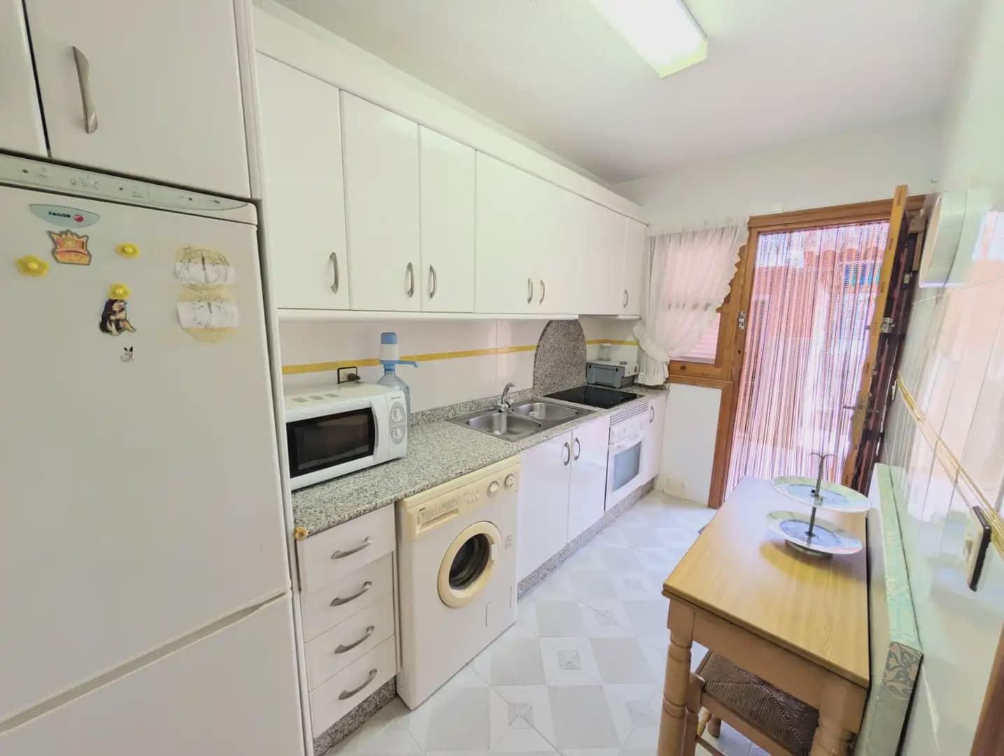 3 slaapkamer Rijtjeshuis te koop in Puerto de Mazarron met garage - € 264.900 (Ref: 10045608)