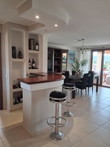 3 soveværelse Villa til salg i Santa Ponsa, Calvià med swimmingpool garage - € 1.835.000 (Ref: 9985751)
