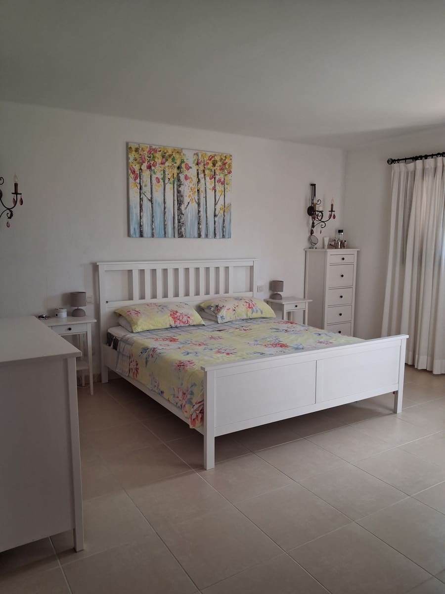 3 soveværelse Villa til salg i Santa Ponsa med swimmingpool garage - € 1.835.000 (Ref: 9985751)