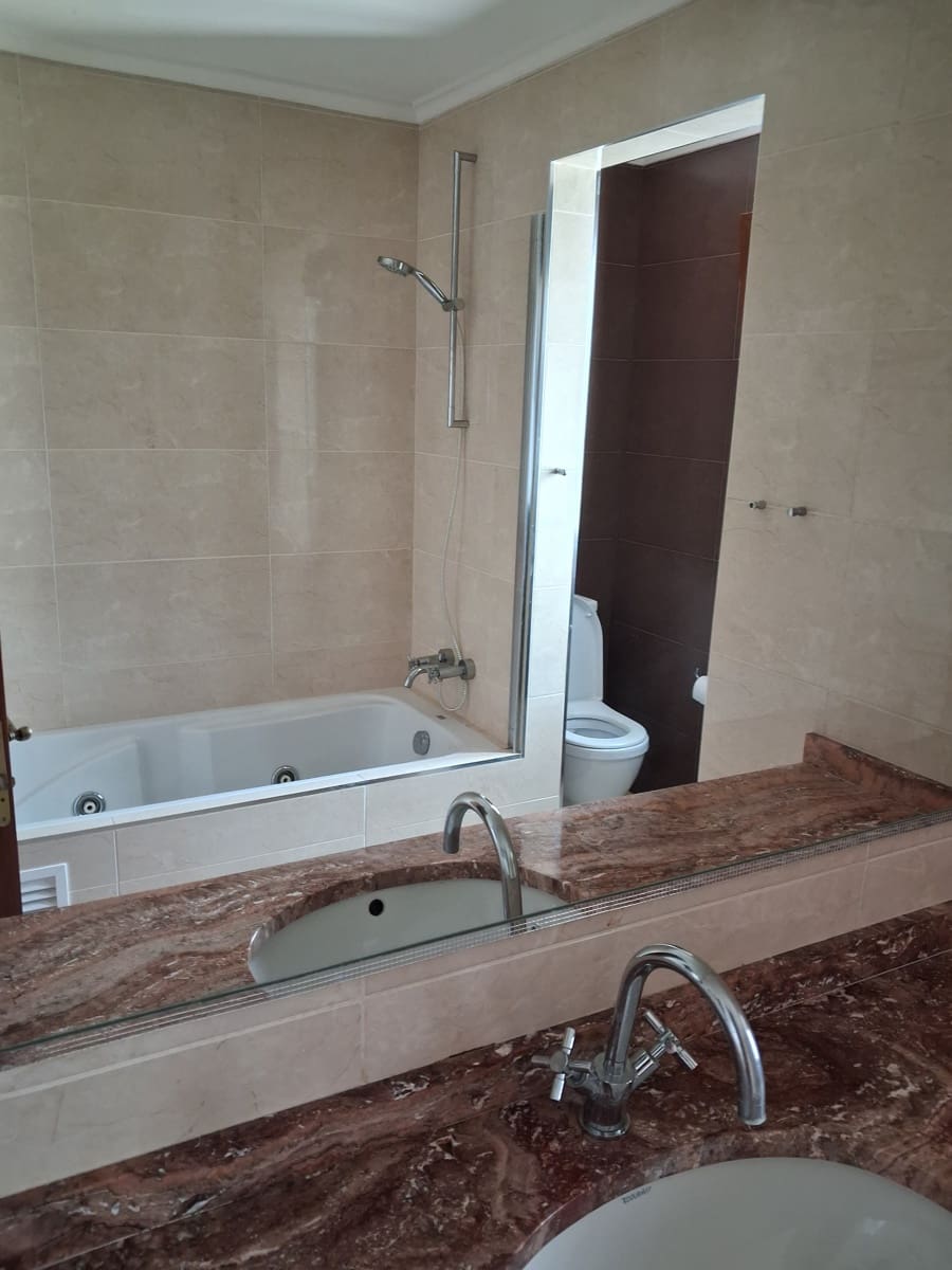 3 soveværelse Villa til salg i Santa Ponsa med swimmingpool garage - € 1.835.000 (Ref: 9985751)