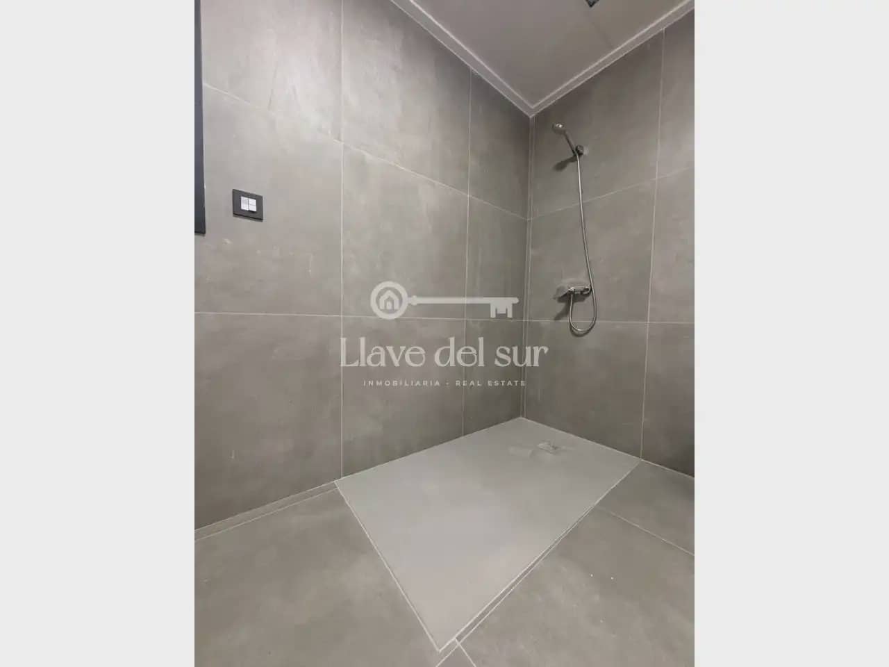 4 Zimmer Doppelhaus zu verkaufen in Calabardina mit Garage - 295.000 € (Ref: 10086679)