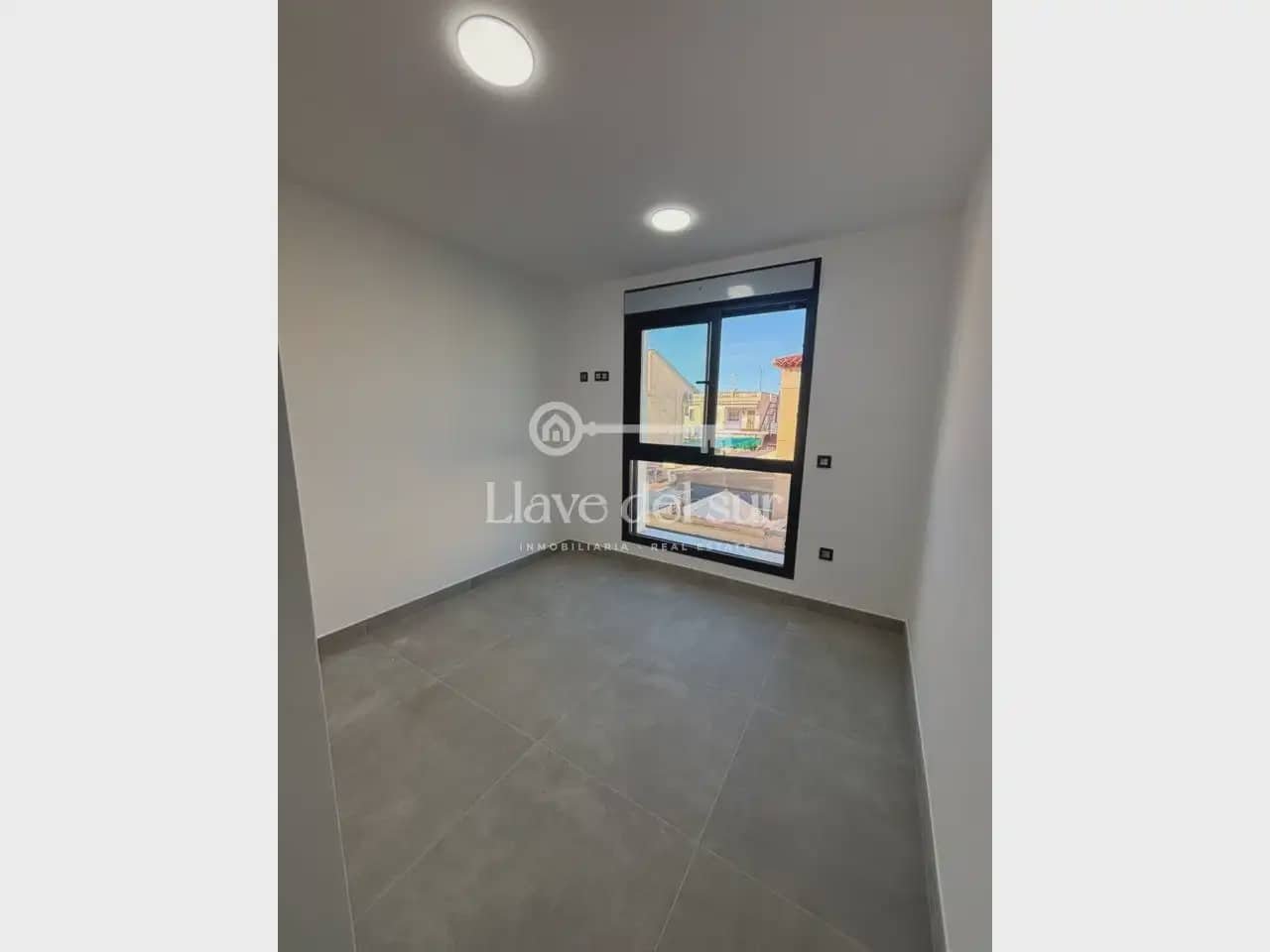 4 Zimmer Doppelhaus zu verkaufen in Calabardina mit Garage - 295.000 € (Ref: 10086679)