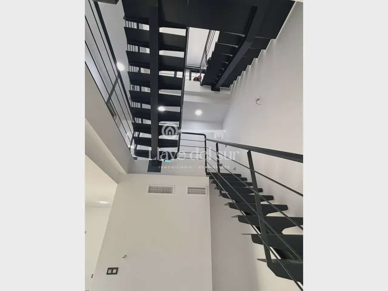 4 Zimmer Doppelhaus zu verkaufen in Calabardina mit Garage - 295.000 € (Ref: 10086679)