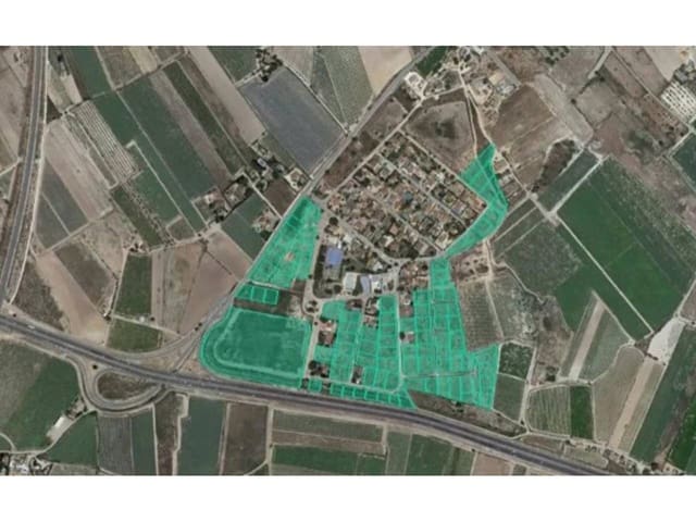 Mark till salu i Monforte del Cid - 778 000 € (Ref: 10032239)