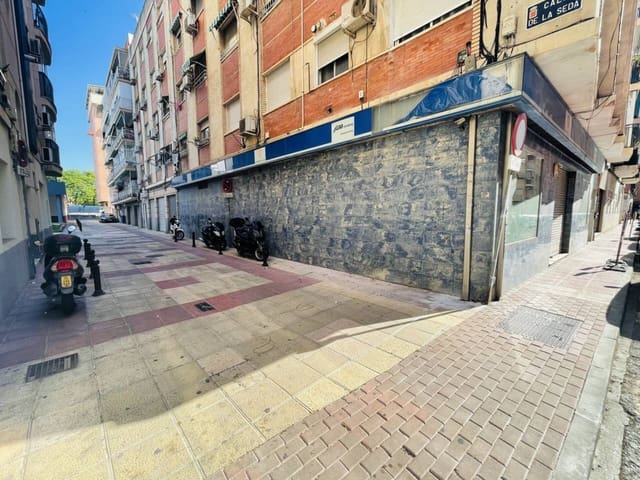 Local Comercial de 6 habitaciones en San Antón, Murcia ciudad en venta - 160.000 € (Ref: 10032244)