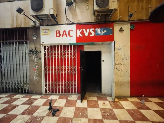 Gewerbe zu verkaufen in San Lorenzo, Murcia Stadt - 22.000 € (Ref: 10032257)