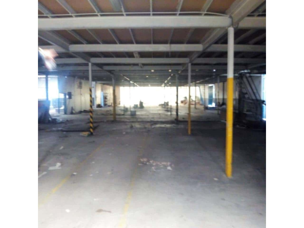 Azienda in vendita in Mula con garage - 425.000 € (Rif: 10032267)