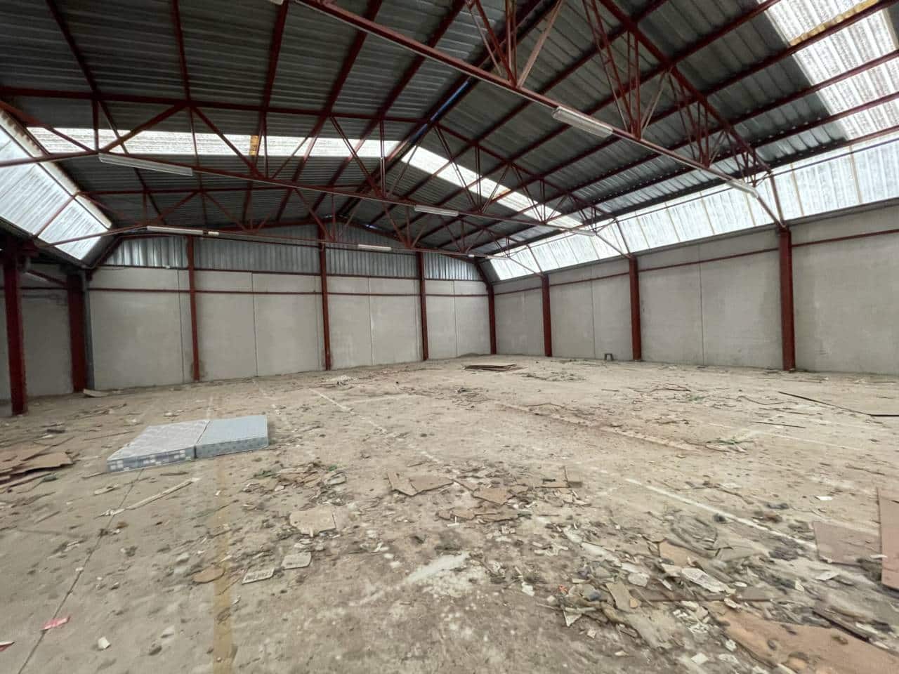 Azienda in vendita in Mula con garage - 425.000 € (Rif: 10032267)