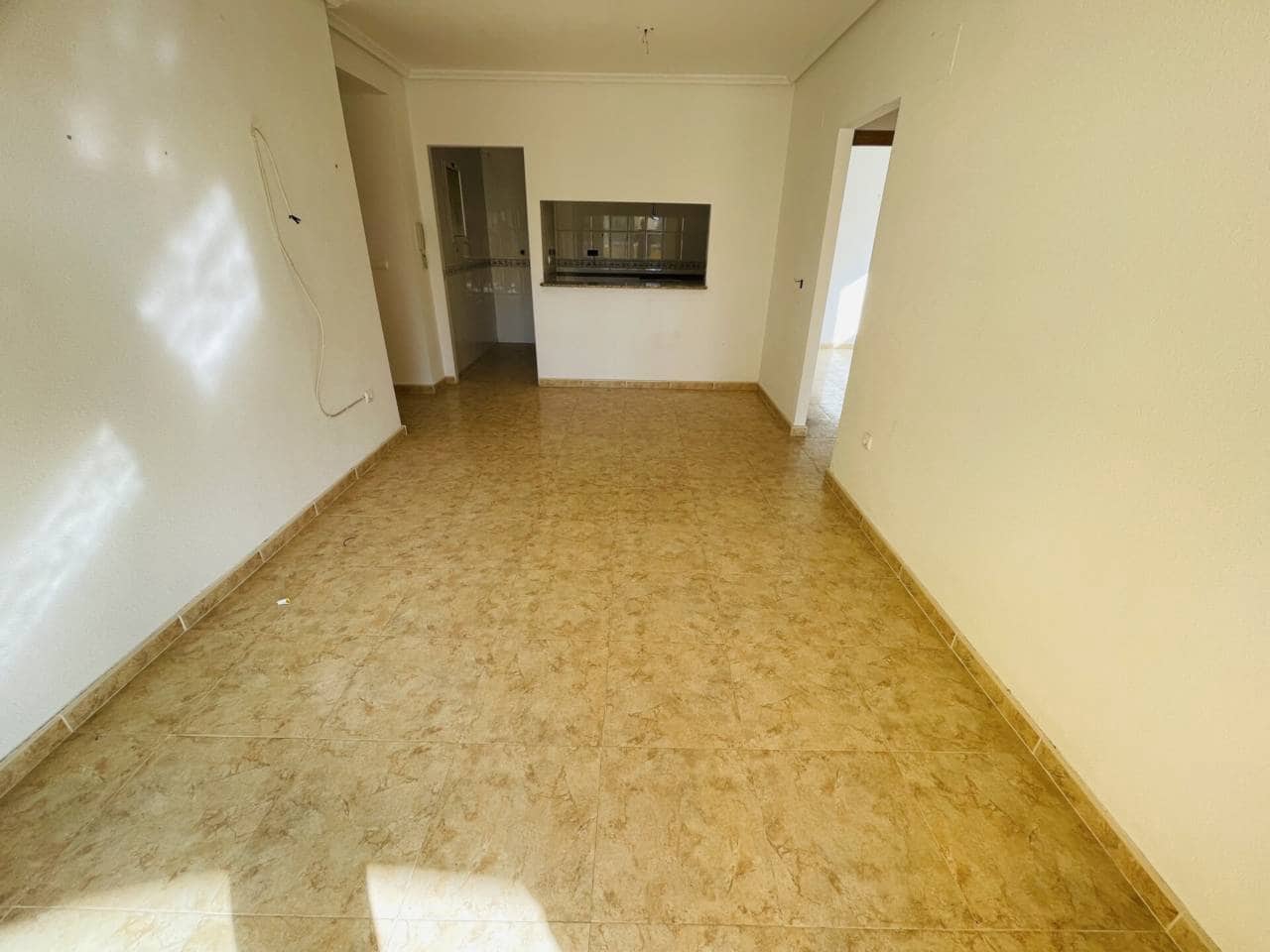 2 soverom Leilighet til salgs i Torrevieja med svømmebasseng garasje - € 136 900 (Ref: 10032269)