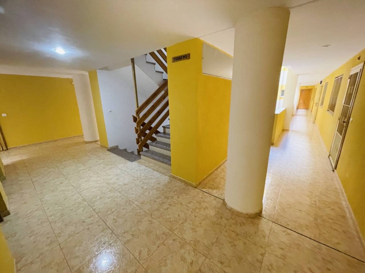 2 soverom Leilighet til salgs i Torrevieja med svømmebasseng garasje - € 136 900 (Ref: 10032269)