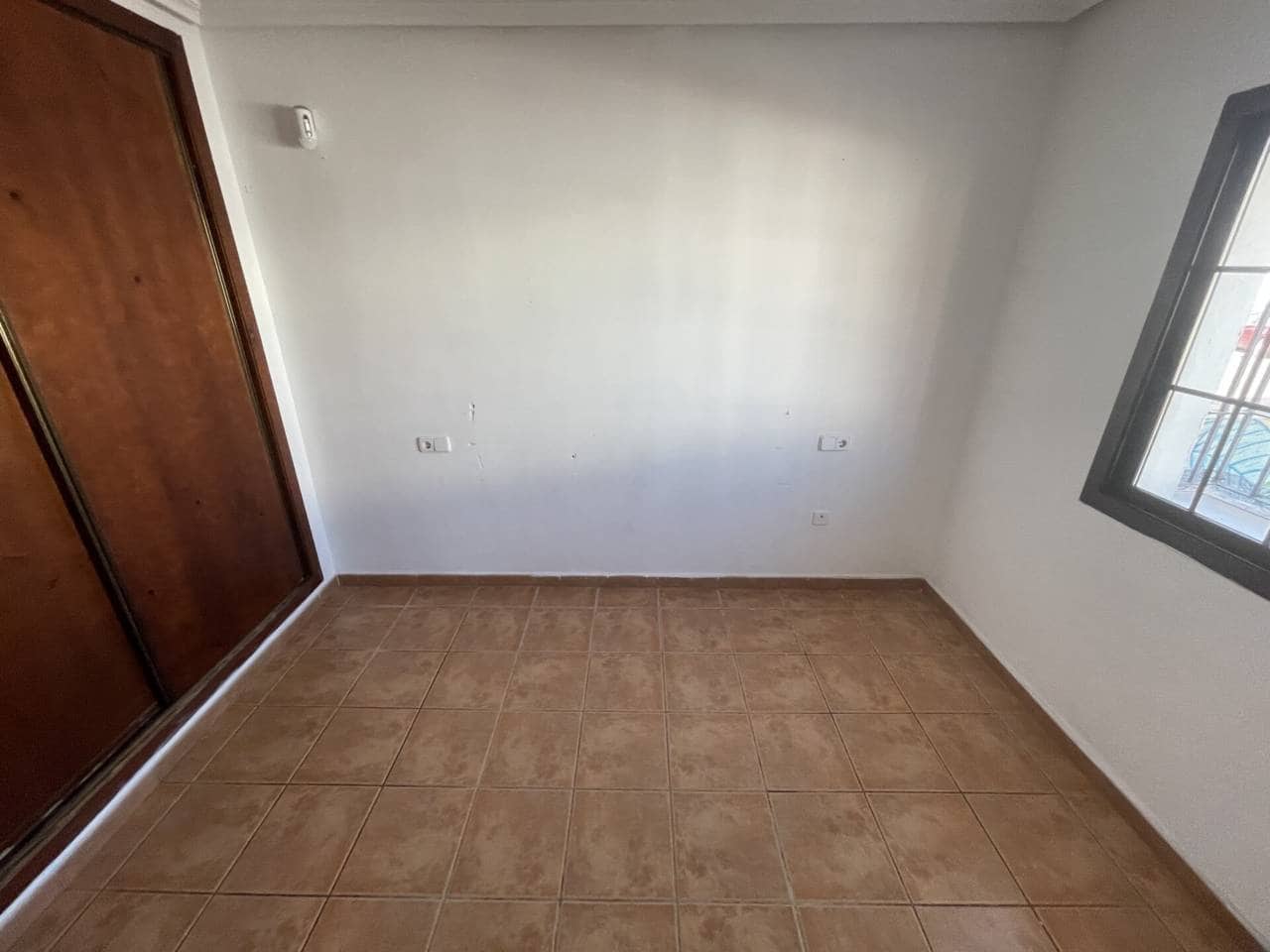 2 Zimmer Wohnung zu verkaufen in Roda mit Pool Garage - 160.000 € (Ref: 10032272)