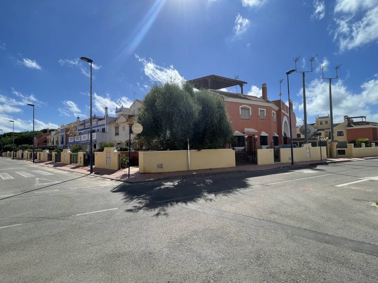 2 Zimmer Wohnung zu verkaufen in Roda mit Pool Garage - 160.000 € (Ref: 10032272)