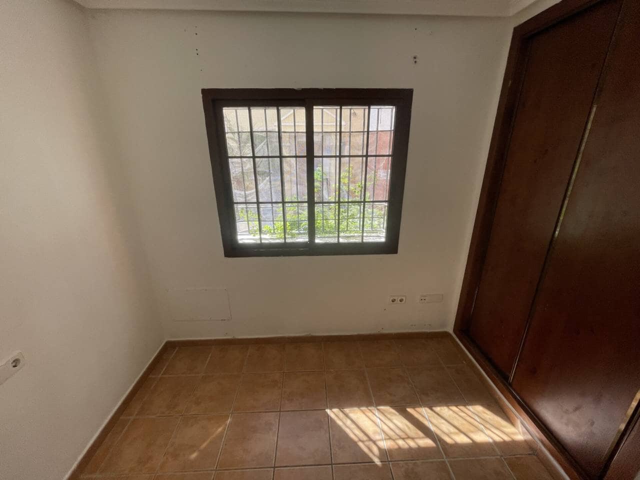 2 Zimmer Wohnung zu verkaufen in Roda mit Pool Garage - 160.000 € (Ref: 10032272)