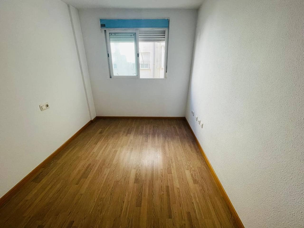 4 makuuhuone Asunto myytävänä paikassa Beniel mukana 
autotalli - 133 500 € (Ref: 10032275)
