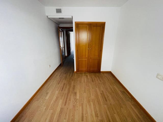 4 soverom Leilighet til salgs i Beniel med garasje - € 133 500 (Ref: 10032275)