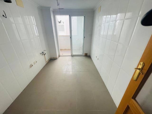 4 soverom Leilighet til salgs i Beniel med garasje - € 134 500 (Ref: 10032276)