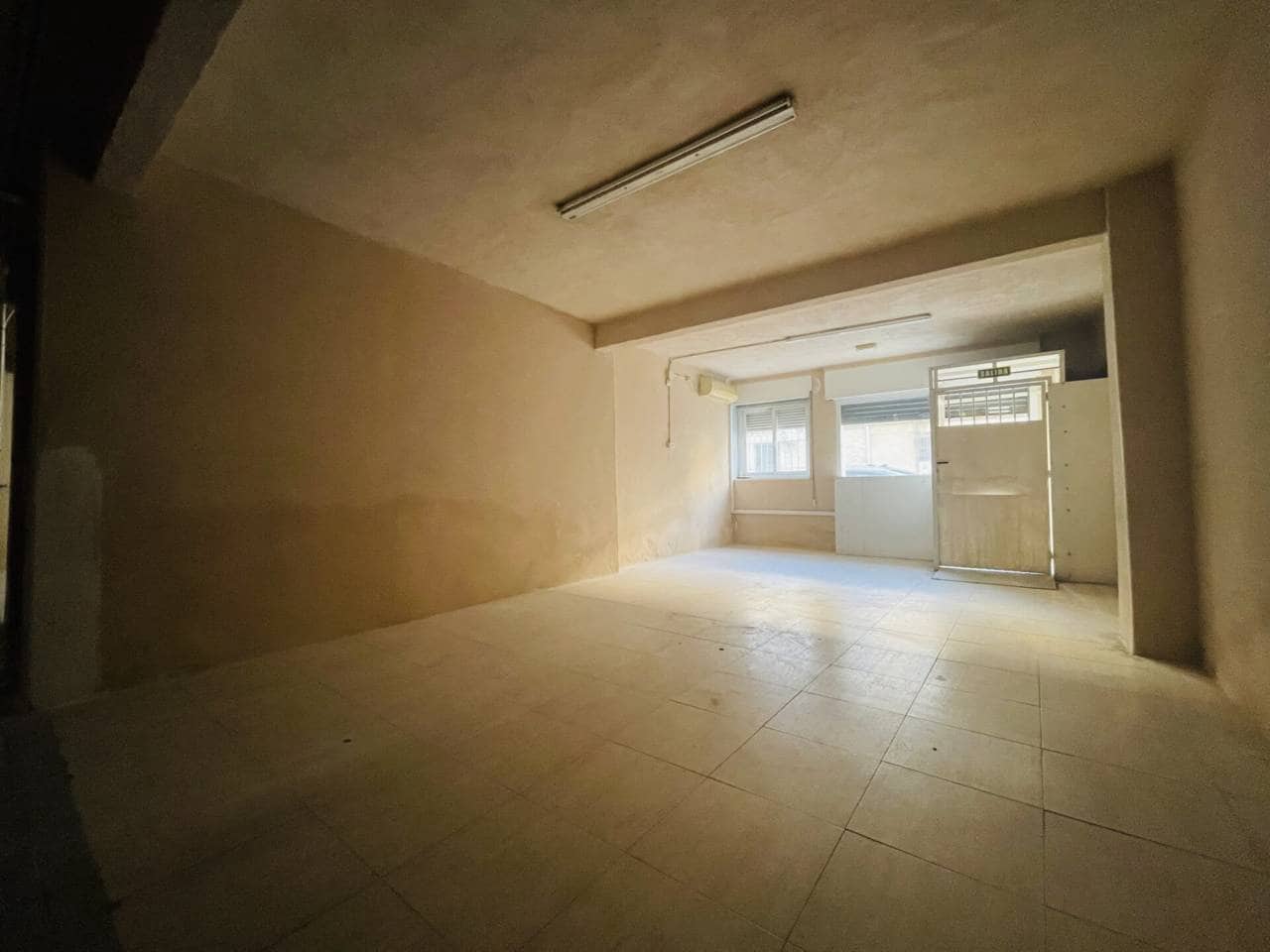 Kommersiell till salu i Elche / Elx - 90 910 € (Ref: 10032278)