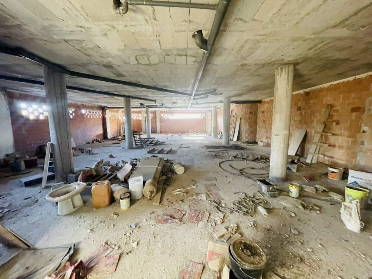 Kommersiell til salgs i Daya Nueva - € 95 000 (Ref: 10032287)