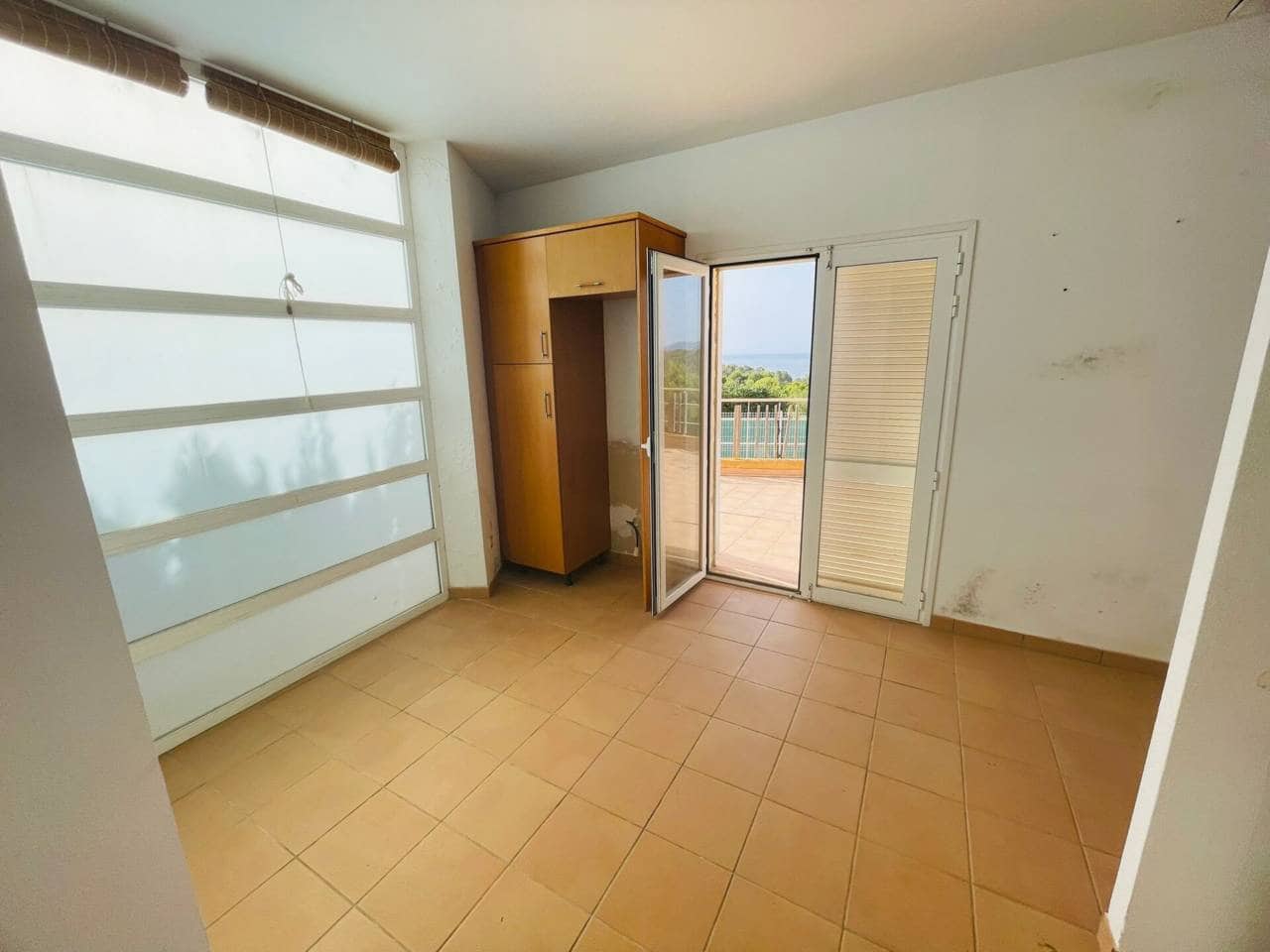 3 quarto Moradia para venda em Altea com piscina garagem - 280 000 € (Ref: 10032288)
