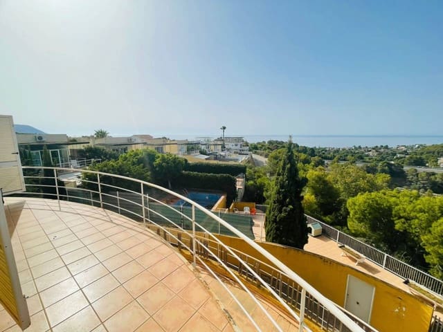 3 quarto Moradia para venda em Altea com piscina garagem - 280 000 € (Ref: 10032288)