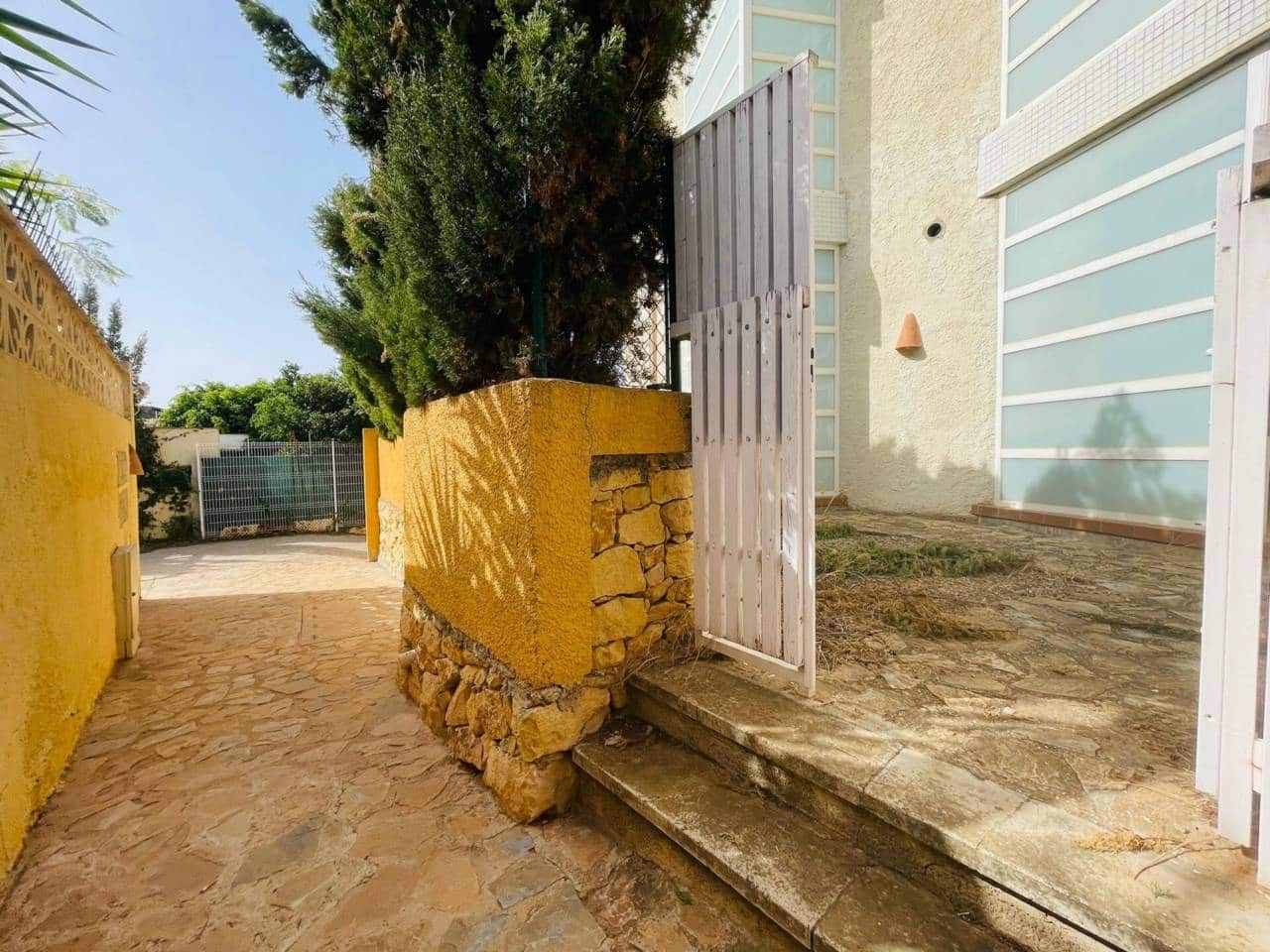 3 quarto Moradia para venda em Altea com piscina garagem - 280 000 € (Ref: 10032288)