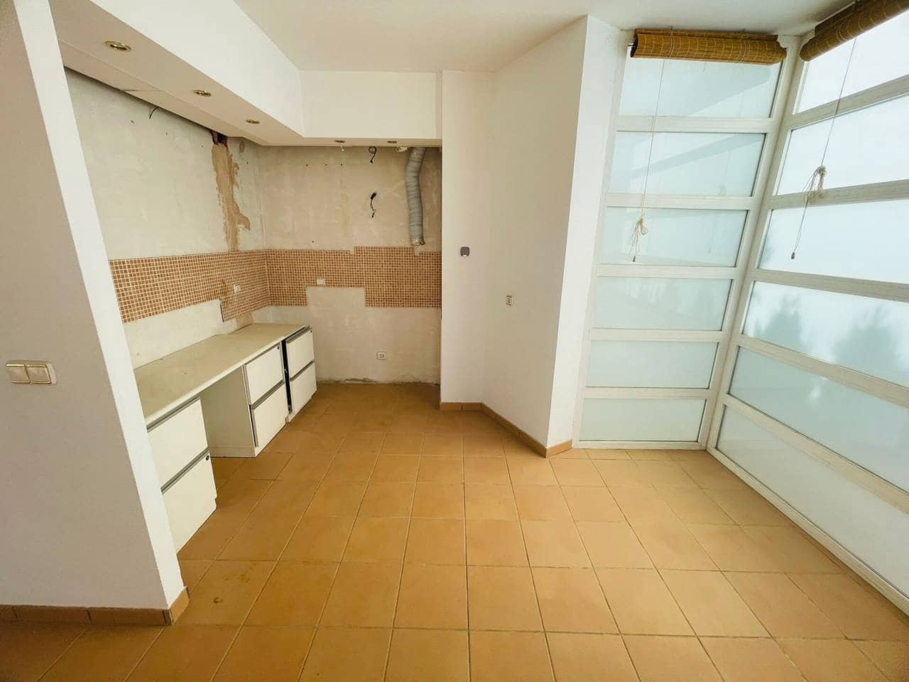 3 quarto Moradia para venda em Altea com piscina garagem - 280 000 € (Ref: 10032288)